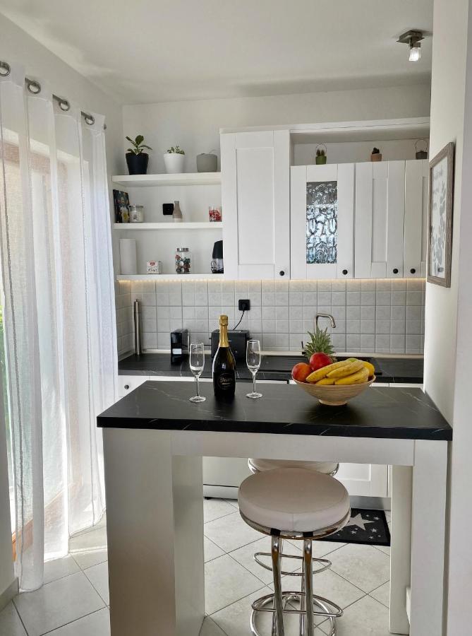 Sea View Suite Orasac Luaran gambar
